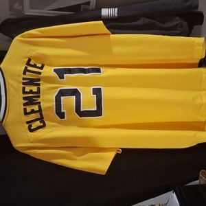 NIKE COOPERSTOWN  COLLECTION PITTSBURGH  PIRATES #21 ROBERTO CLEMENTE JERSEY